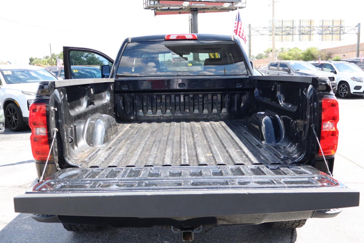 Chevrolet Silverado 1500 2WD Double Cab 143.5" Custom 2017