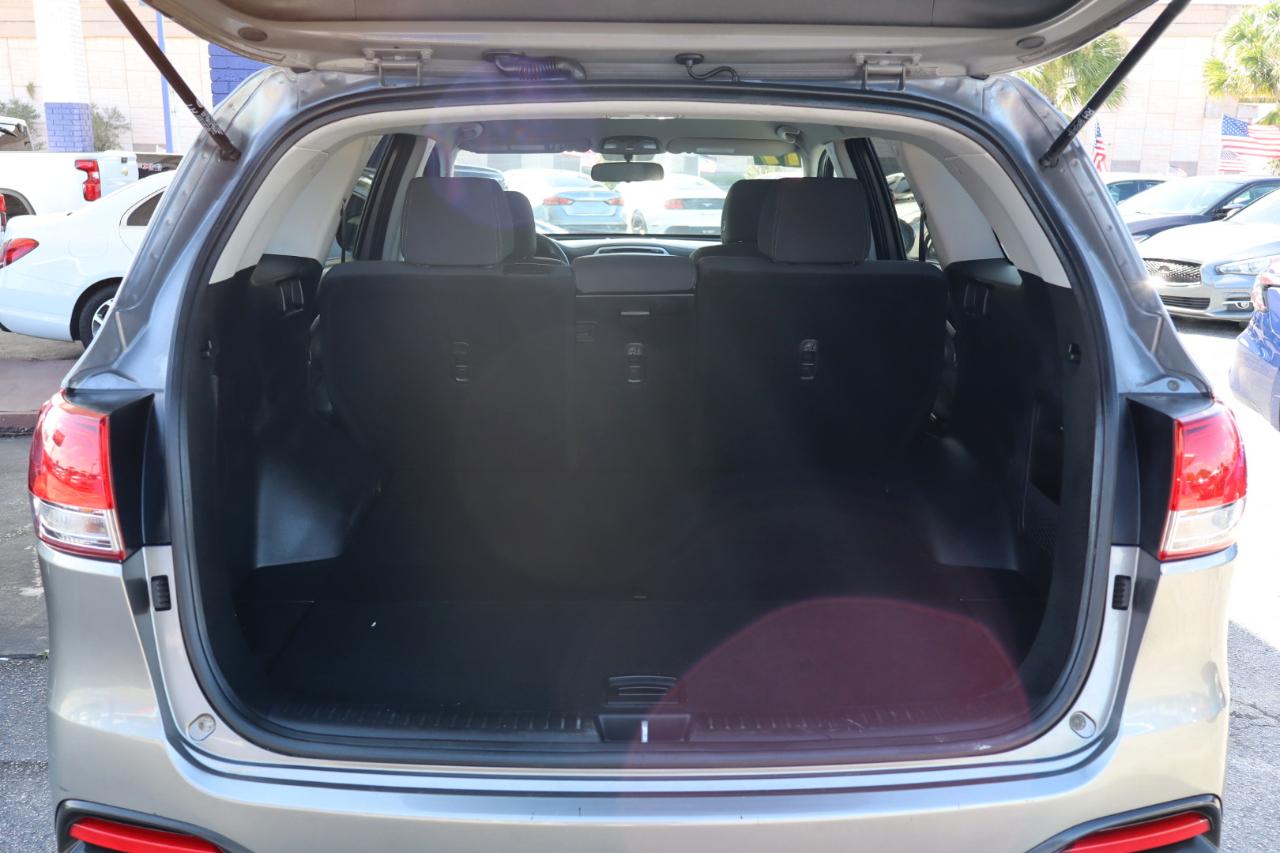 Kia Sorento LX FWD 2017