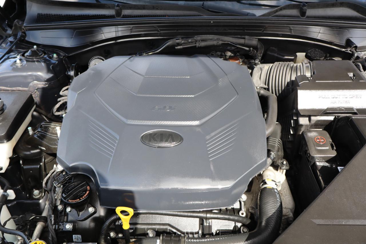 Kia Cadenza Premium Sedan 2017