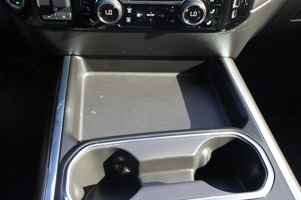 Chevrolet Silverado 2500HD 4WD Crew Cab 159" High Country 2024