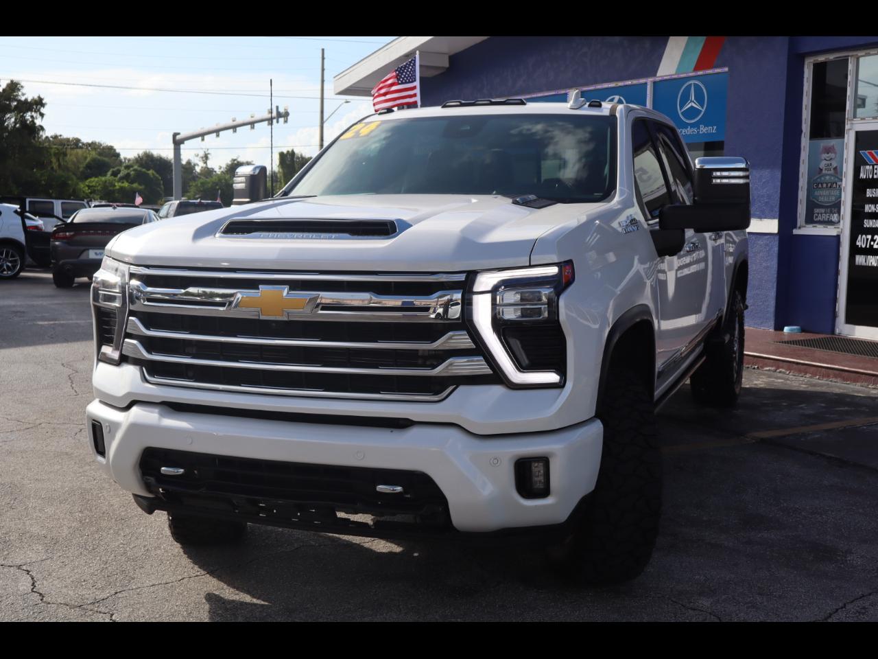 Chevrolet Silverado 2500HD 4WD Crew Cab 159" High Country 2024