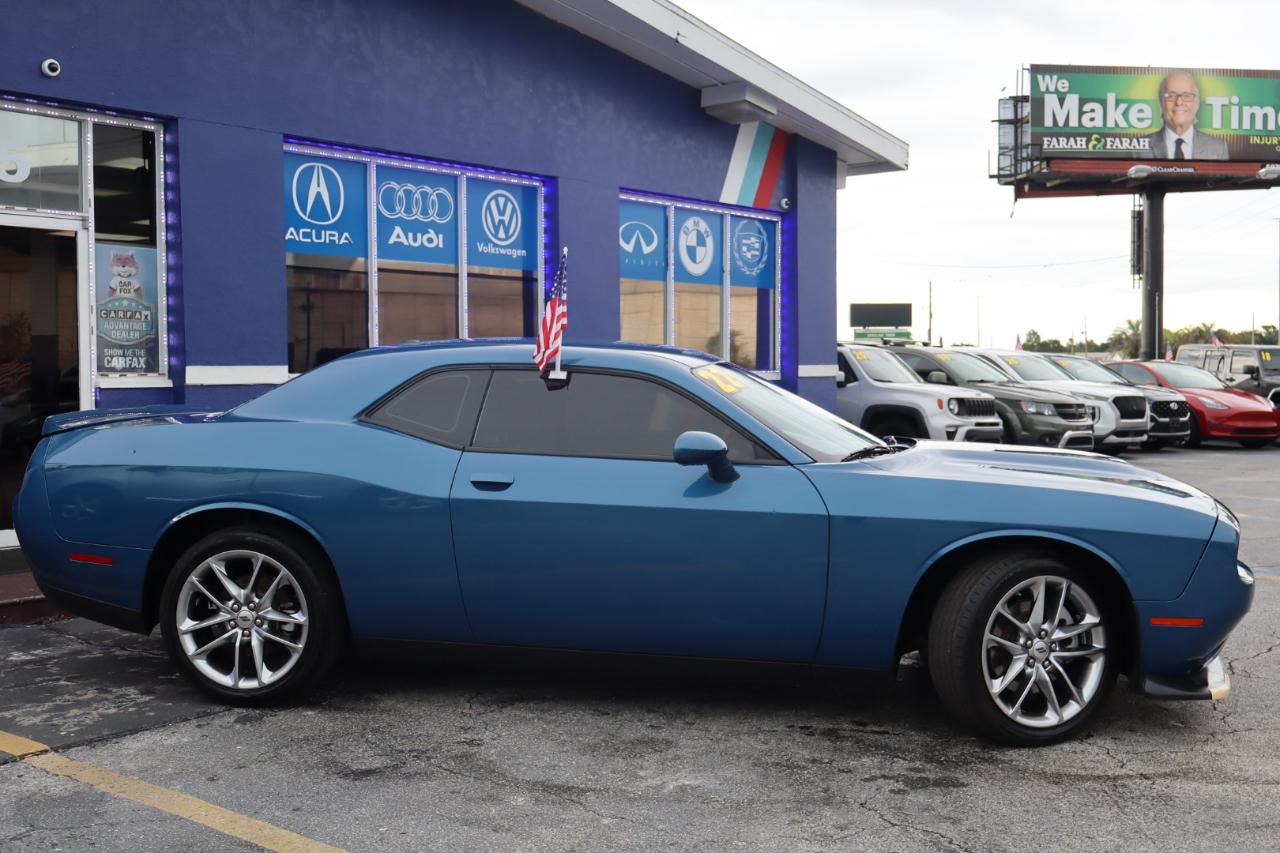Dodge Challenger GT AWD 2022