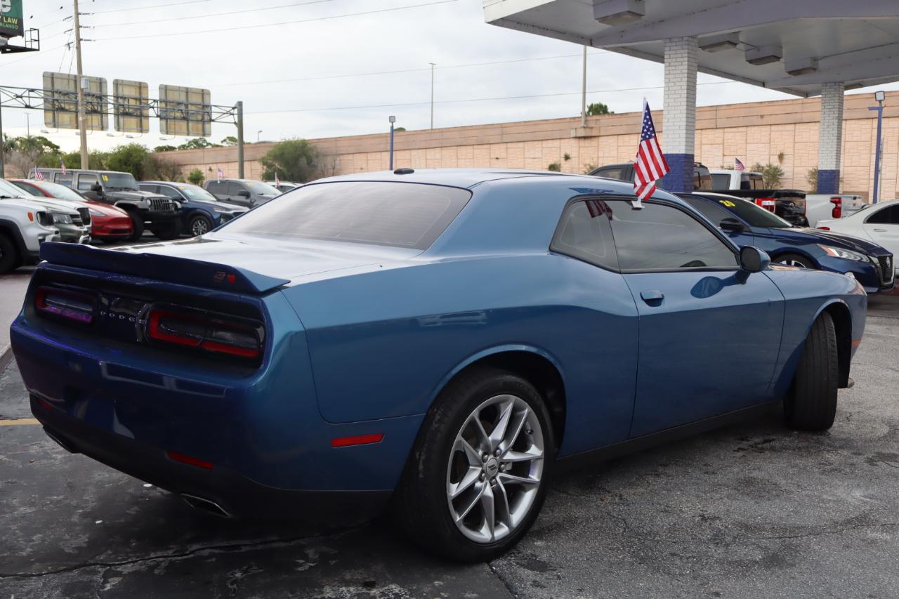 Dodge Challenger GT AWD 2022