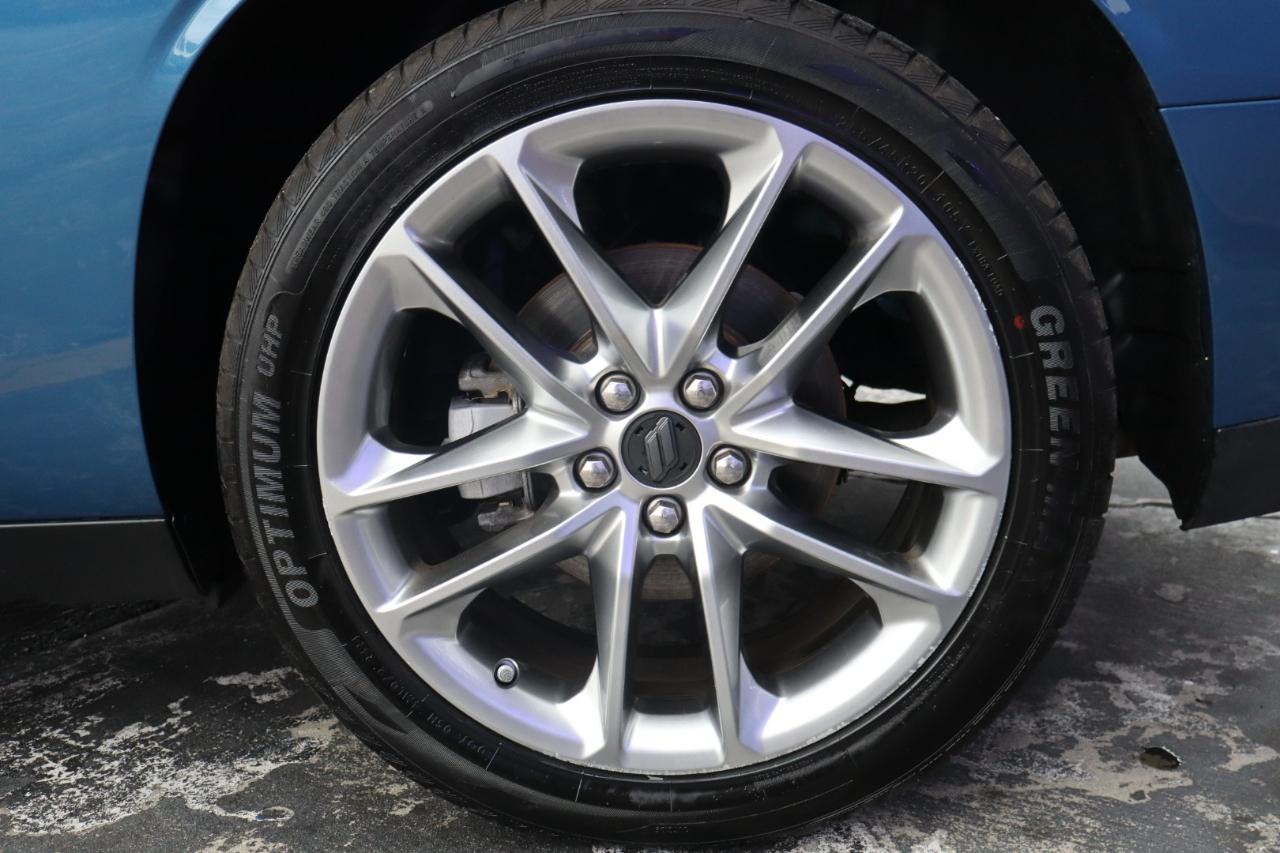 Dodge Challenger GT AWD 2022