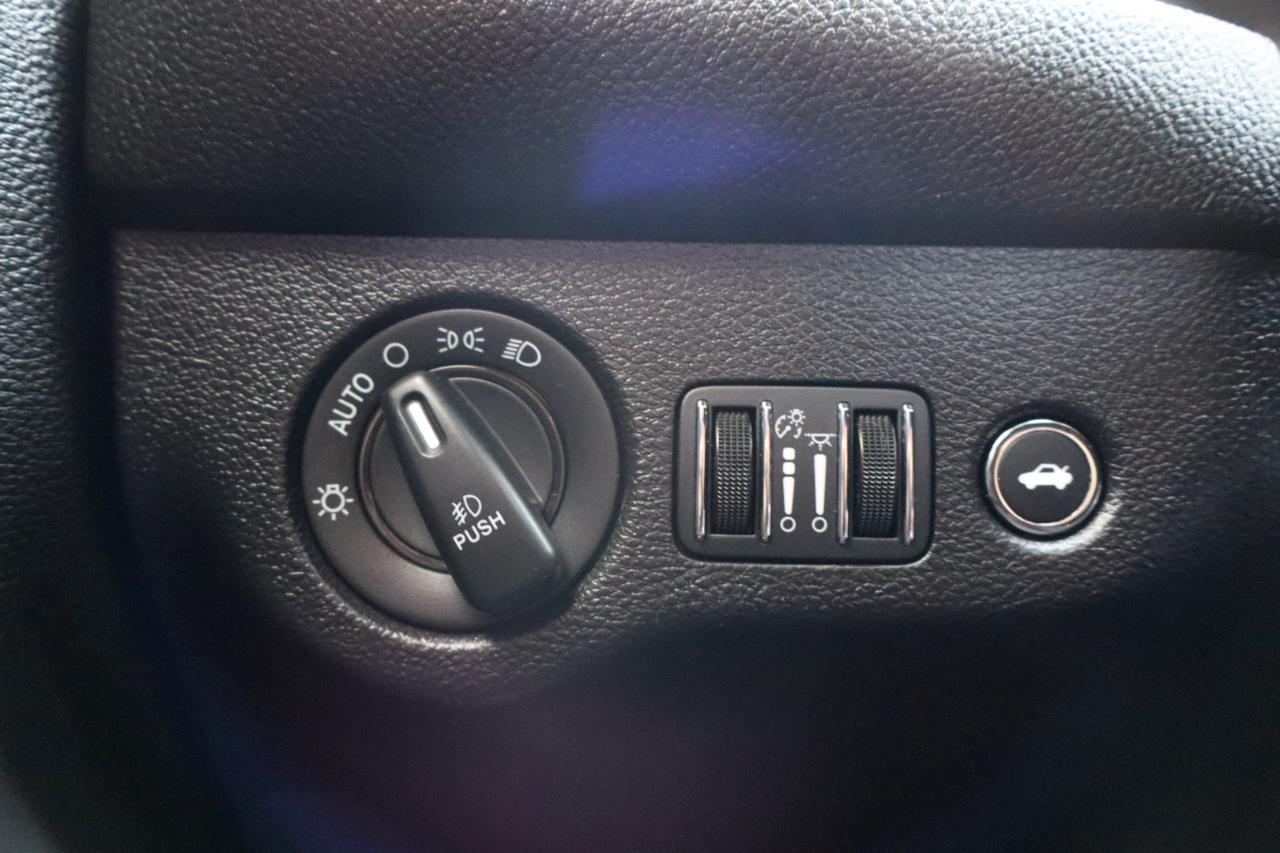 Dodge Challenger GT AWD 2022