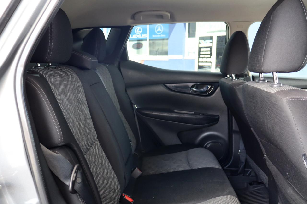 Nissan Rogue Sport FWD SV 2020