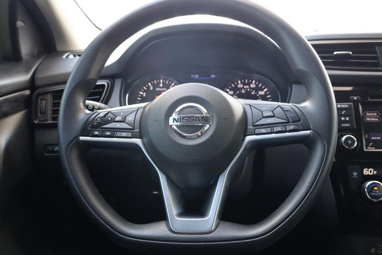 Nissan Rogue Sport FWD SV 2020