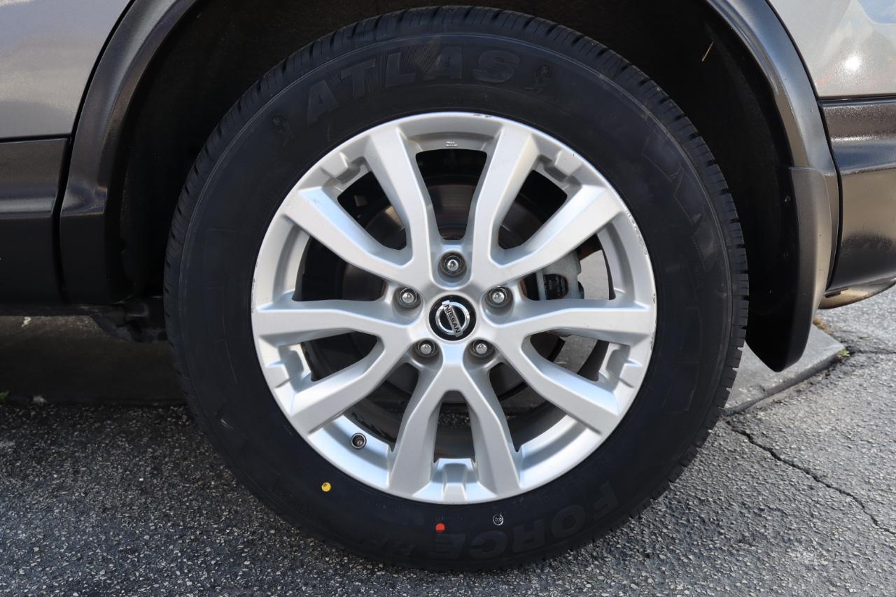 Nissan Rogue Sport FWD SV 2020