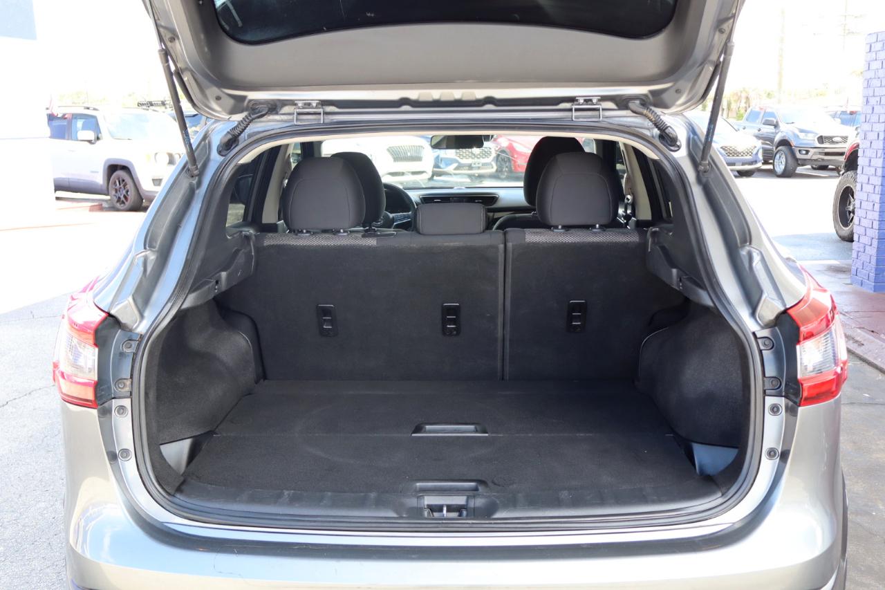 Nissan Rogue Sport FWD SV 2020