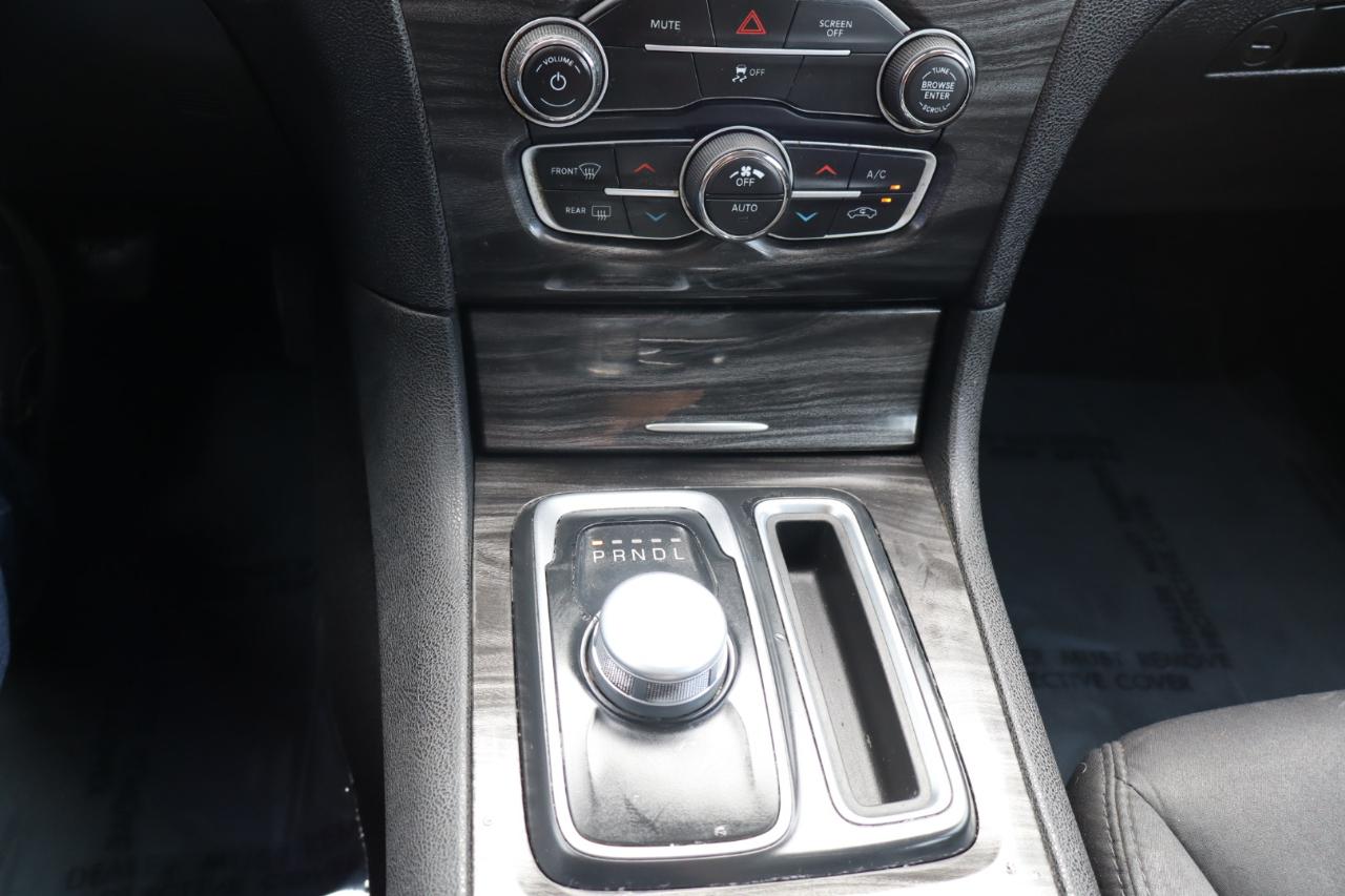 Chrysler 300 Touring RWD 2019