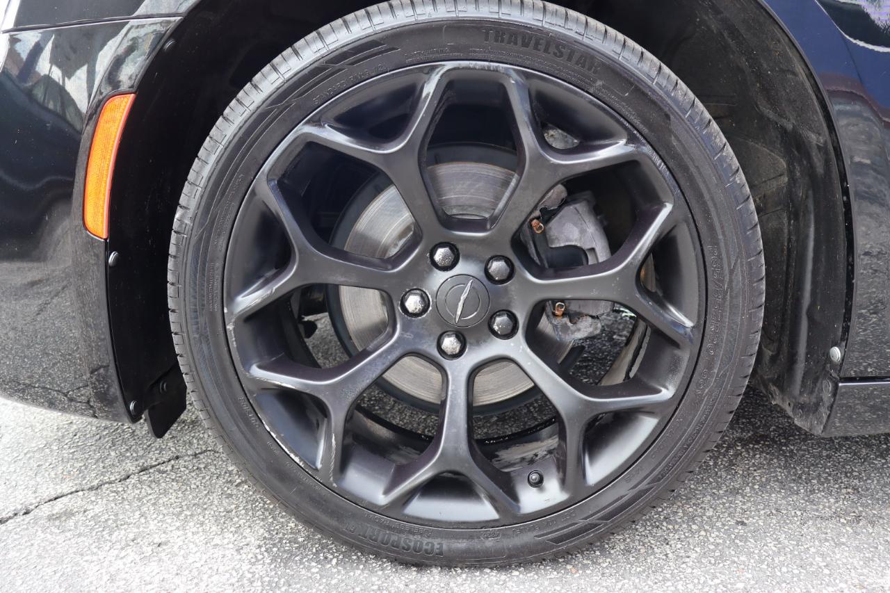 Chrysler 300 Touring RWD 2019