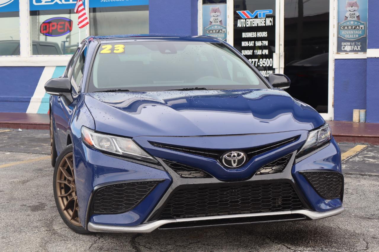 Toyota Camry SE Auto AWD (Natl) 2023