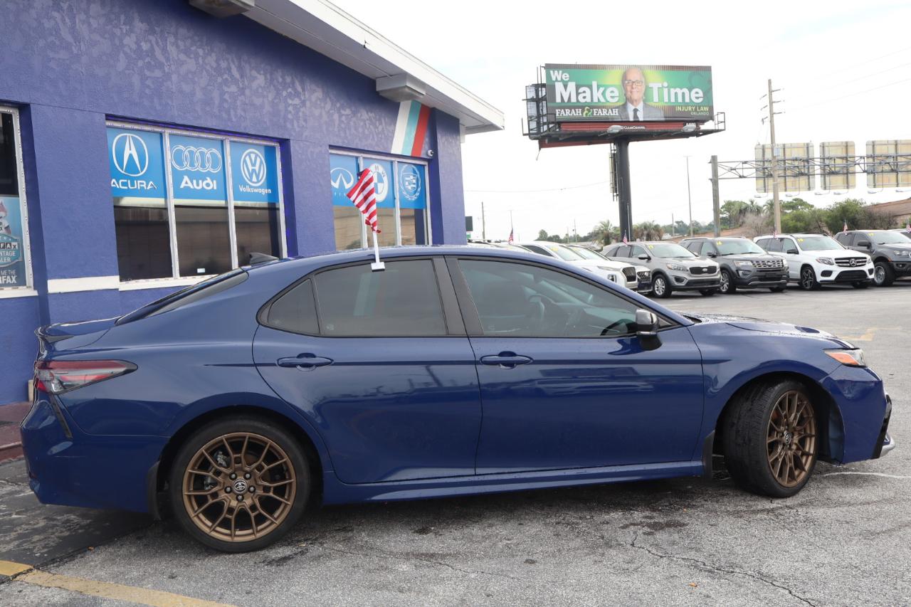 Toyota Camry SE Auto AWD (Natl) 2023
