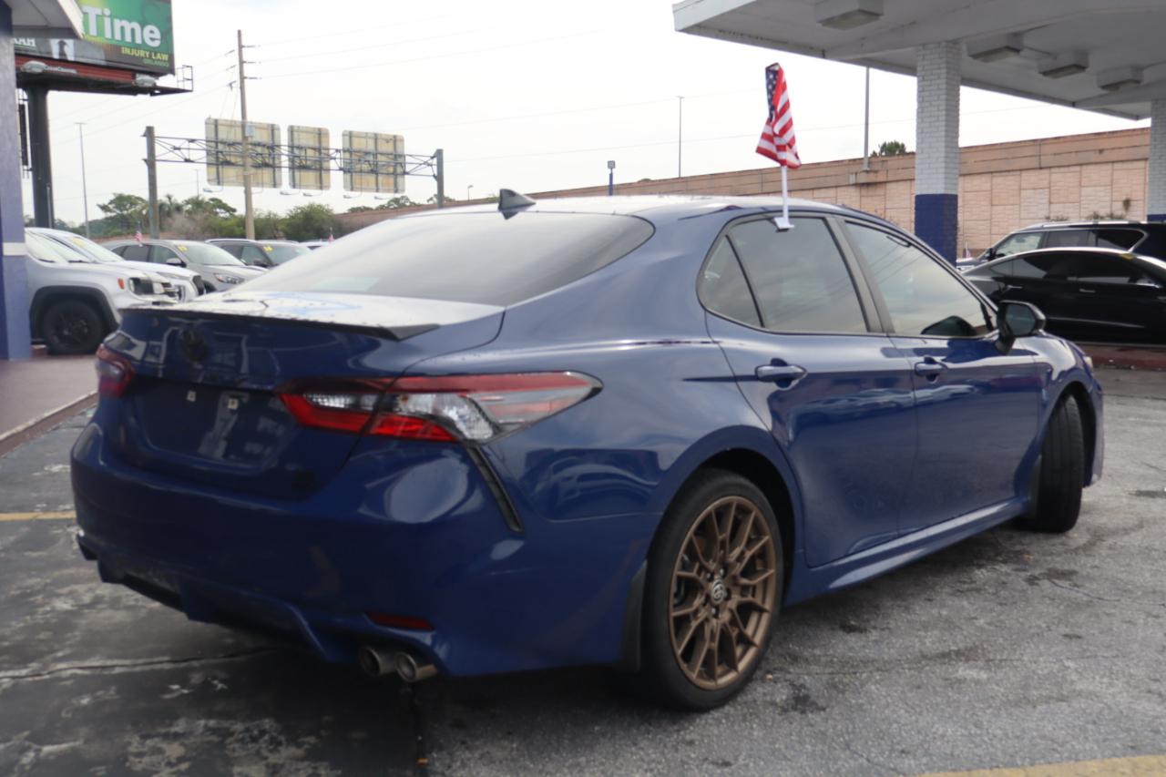 Toyota Camry SE Auto AWD (Natl) 2023