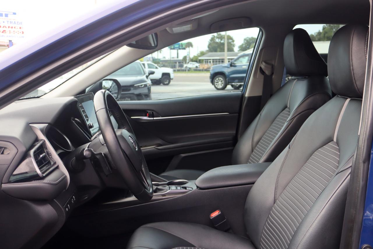 Toyota Camry SE Auto AWD (Natl) 2023