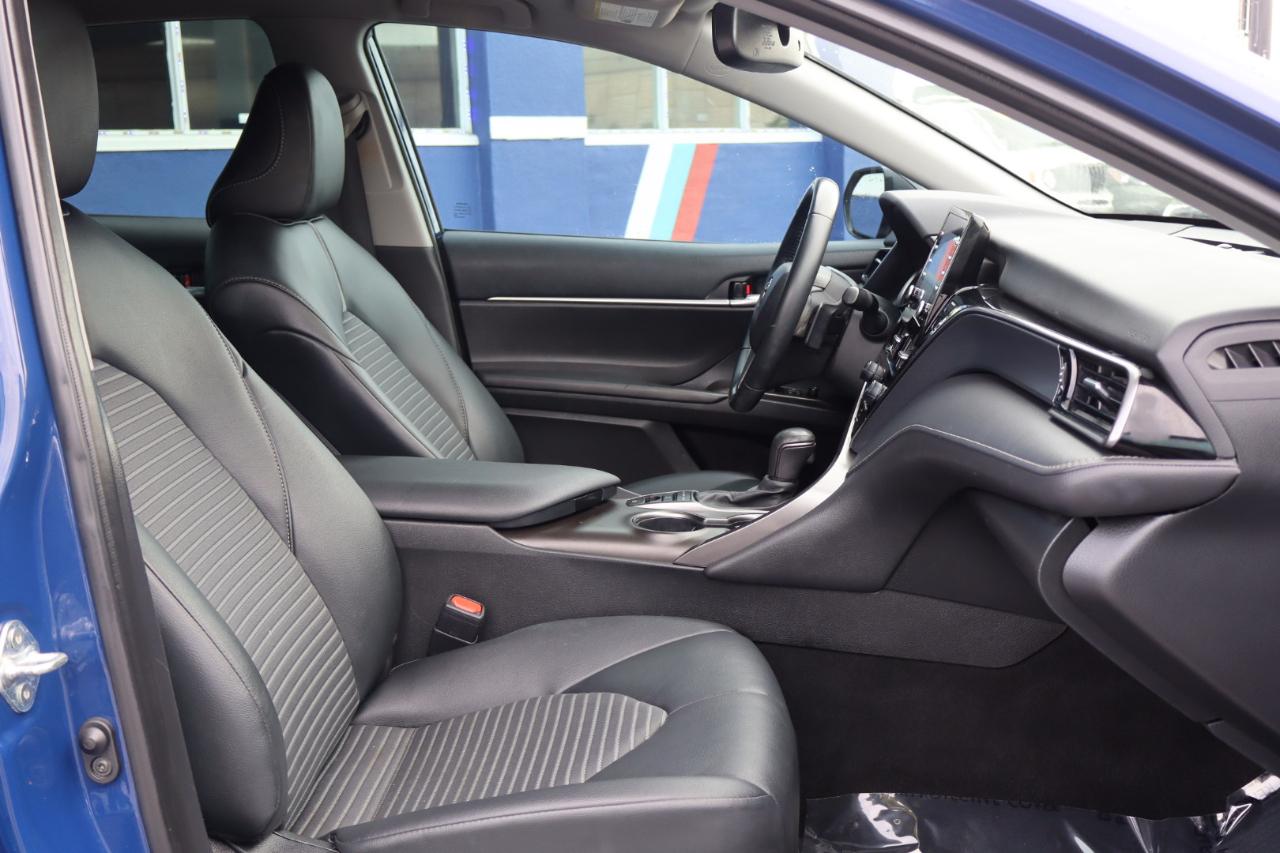 Toyota Camry SE Auto AWD (Natl) 2023