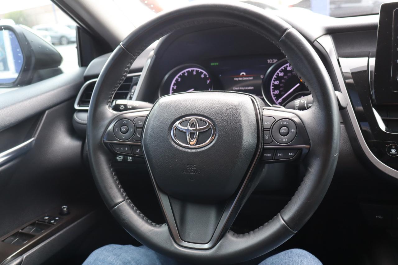Toyota Camry SE Auto AWD (Natl) 2023