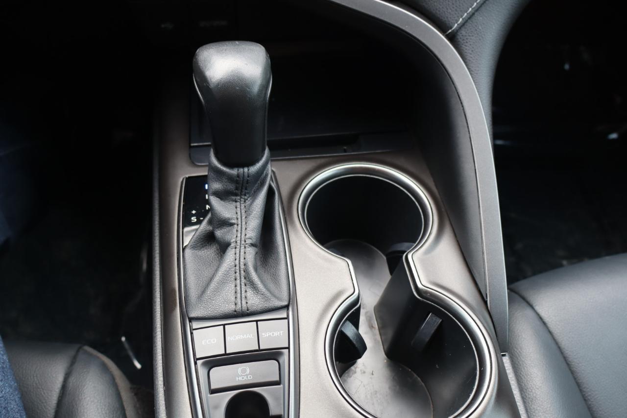 Toyota Camry SE Auto AWD (Natl) 2023