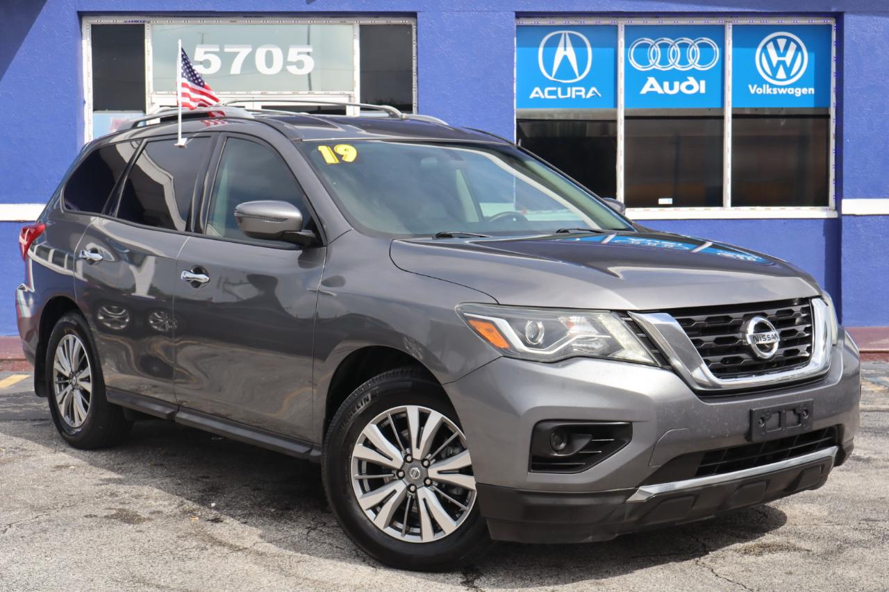 Nissan Pathfinder FWD S 2019