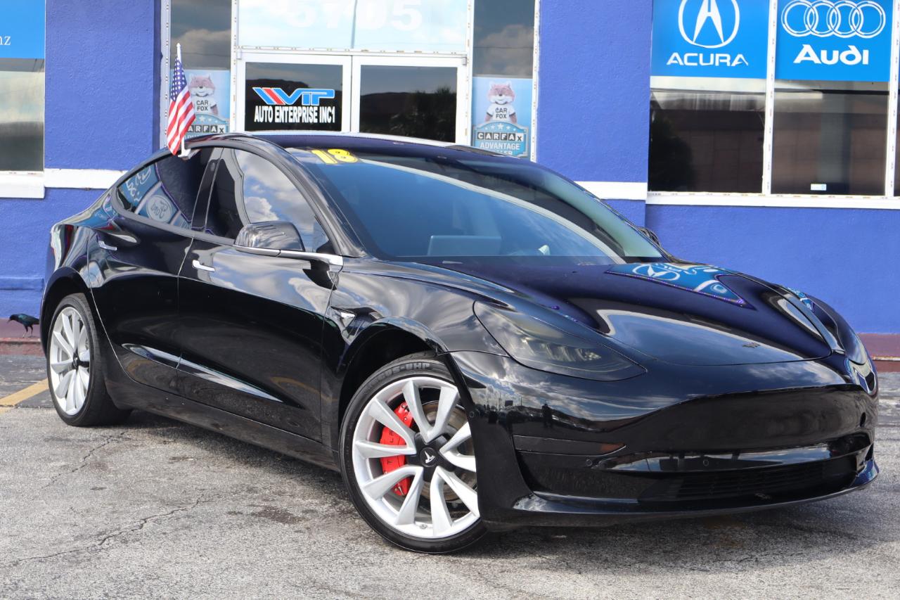 Tesla Model 3 Mid Range Battery RWD 2018