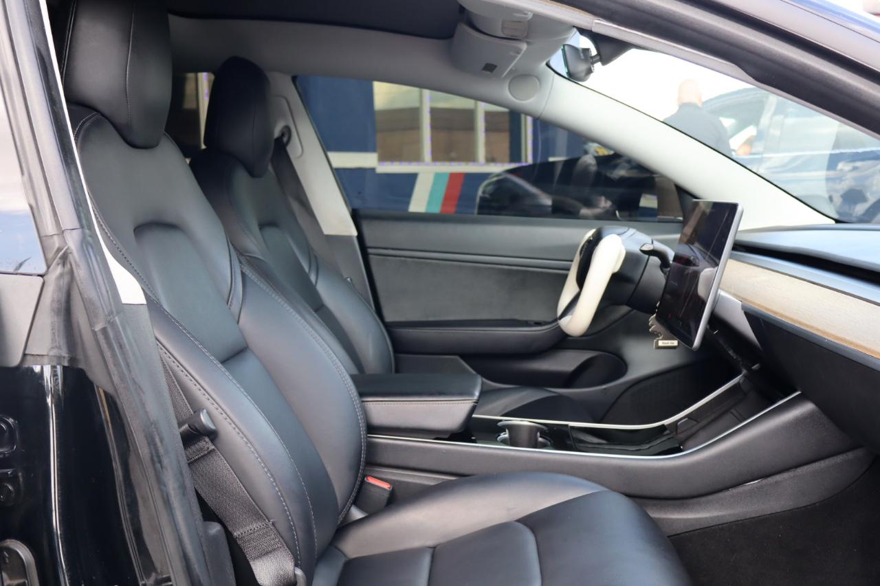 Tesla Model 3 Mid Range Battery RWD 2018