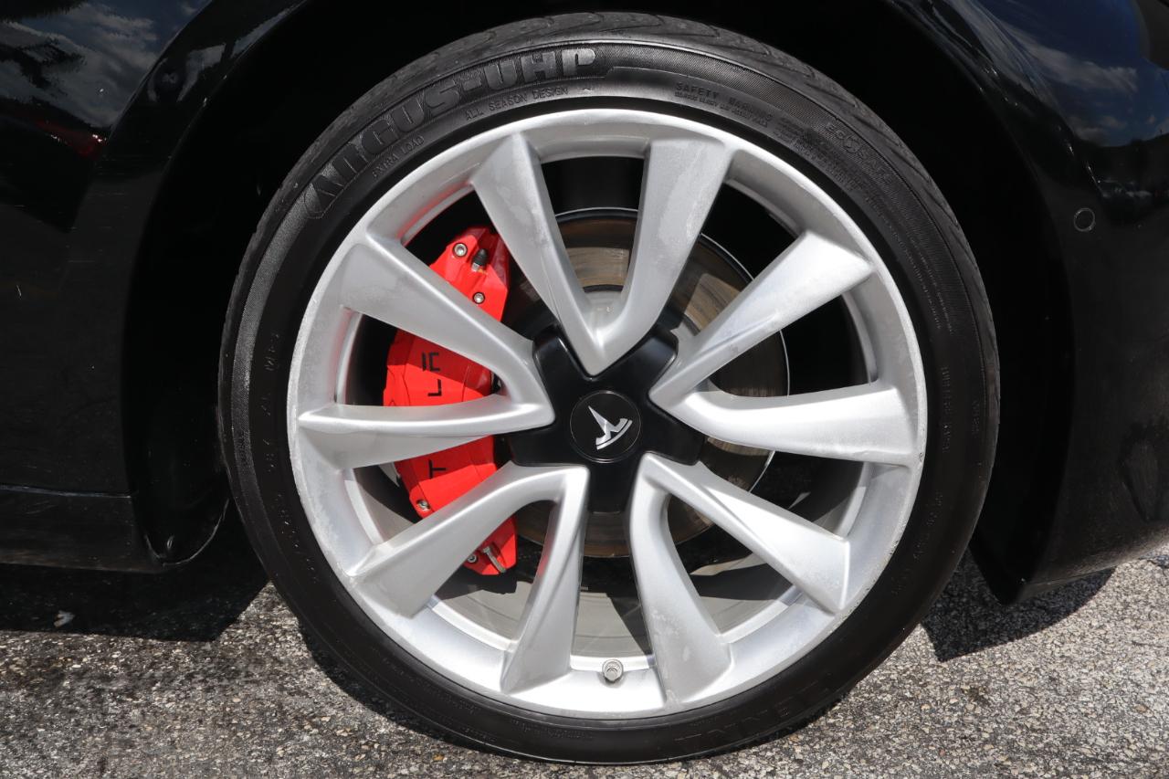 Tesla Model 3 Mid Range Battery RWD 2018