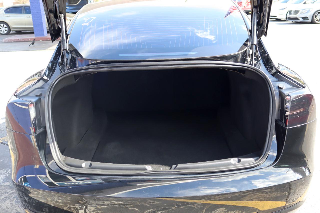 Tesla Model 3 Mid Range Battery RWD 2018
