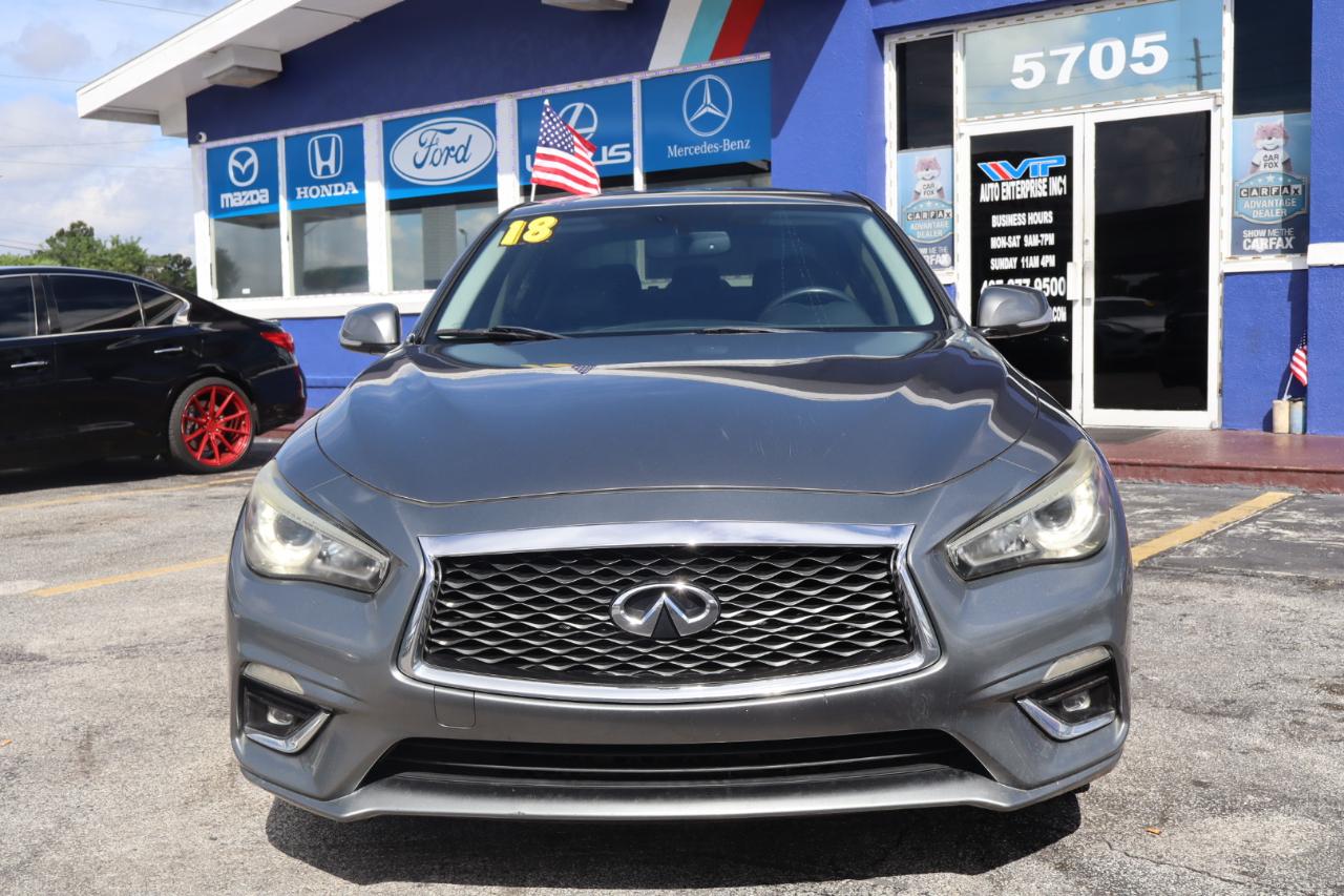 Infiniti Q50 3.0t LUXE RWD 2018