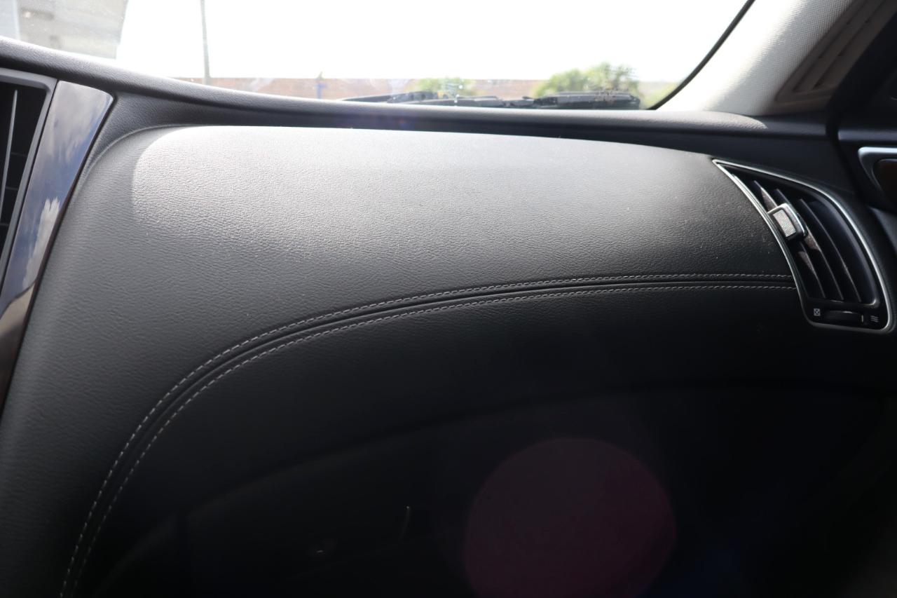Infiniti Q50 3.0t LUXE RWD 2018