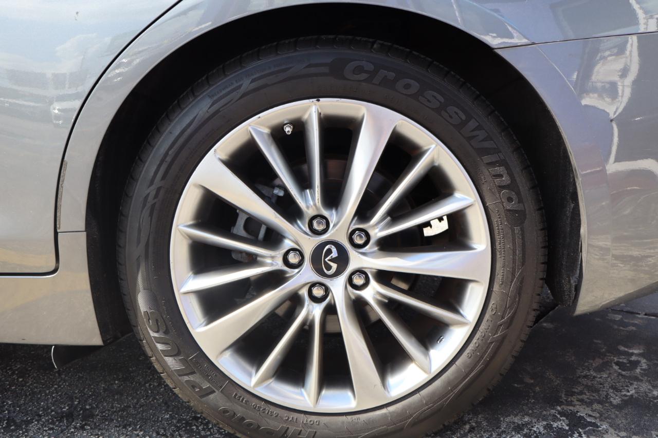 Infiniti Q50 3.0t LUXE RWD 2018
