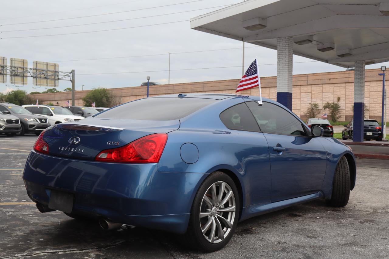 Infiniti G37 Coupe 2dr Journey RWD 2009