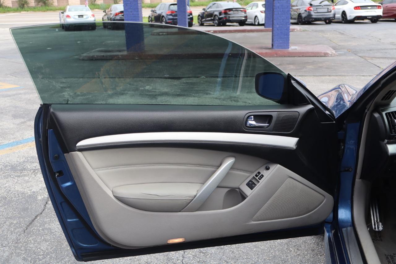 Infiniti G37 Coupe 2dr Journey RWD 2009
