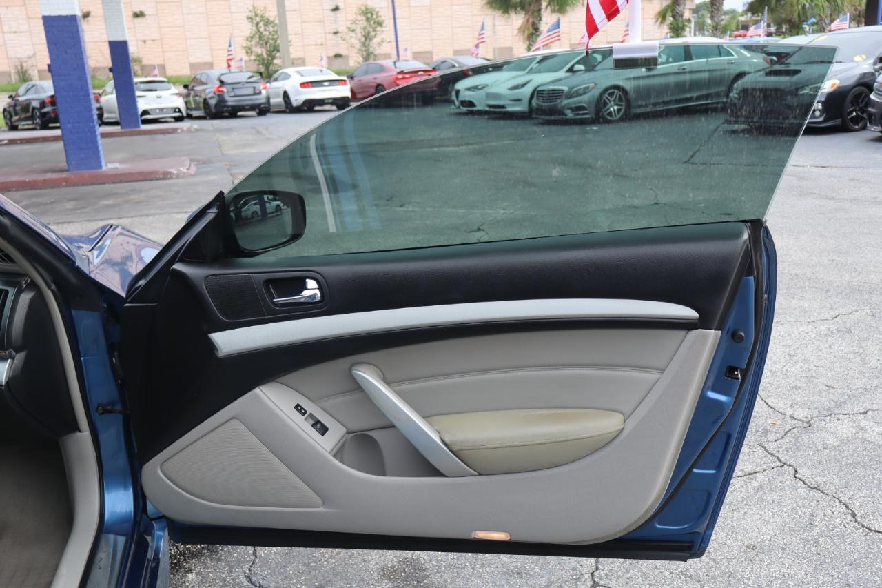 Infiniti G37 Coupe 2dr Journey RWD 2009