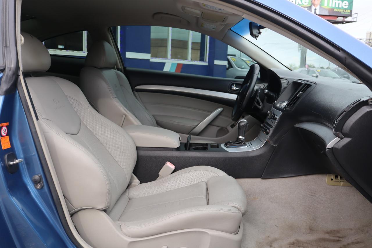 Infiniti G37 Coupe 2dr Journey RWD 2009