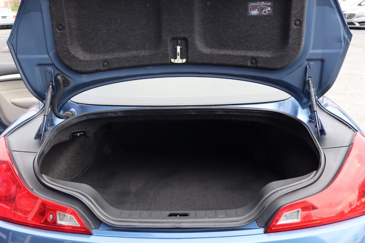 Infiniti G37 Coupe 2dr Journey RWD 2009