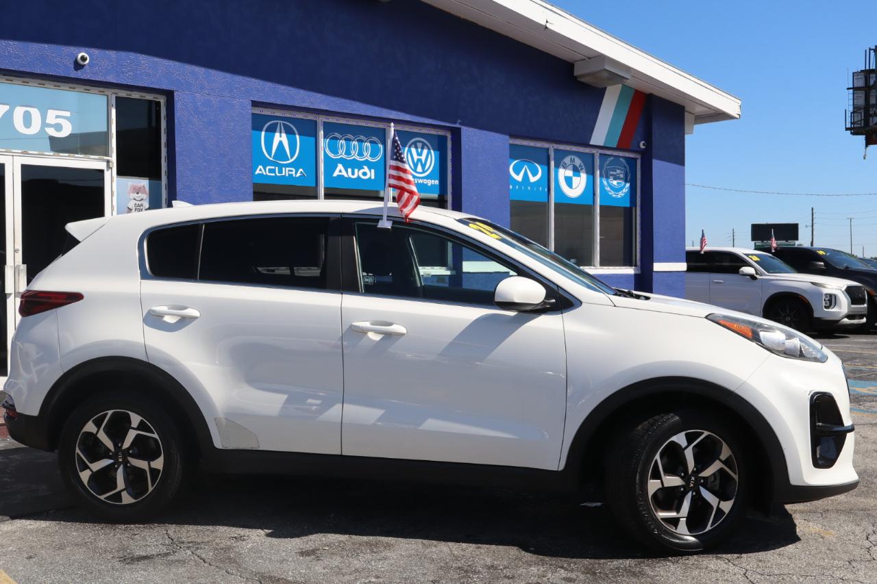 Kia Sportage LX FWD 2020