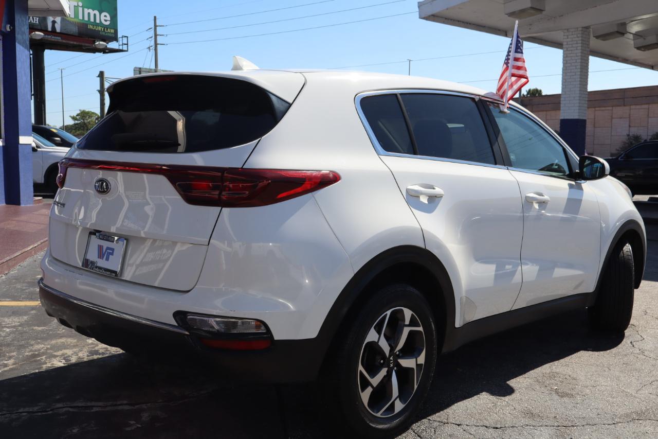 Kia Sportage LX FWD 2020