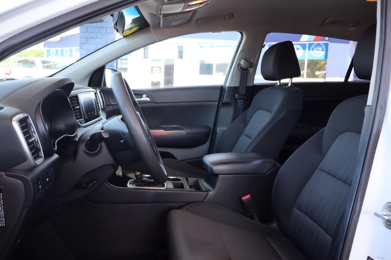 Kia Sportage LX FWD 2020