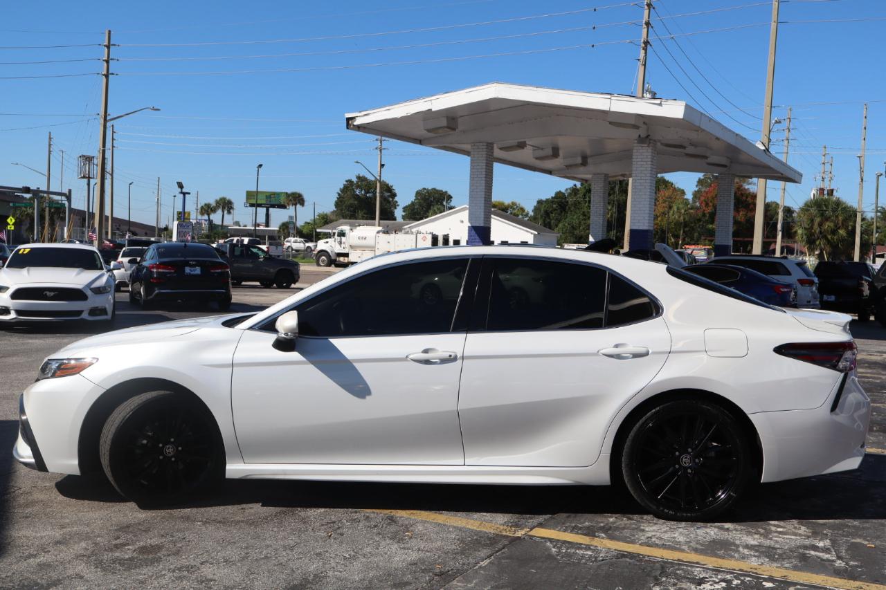 Toyota Camry XSE Auto (Natl) 2022