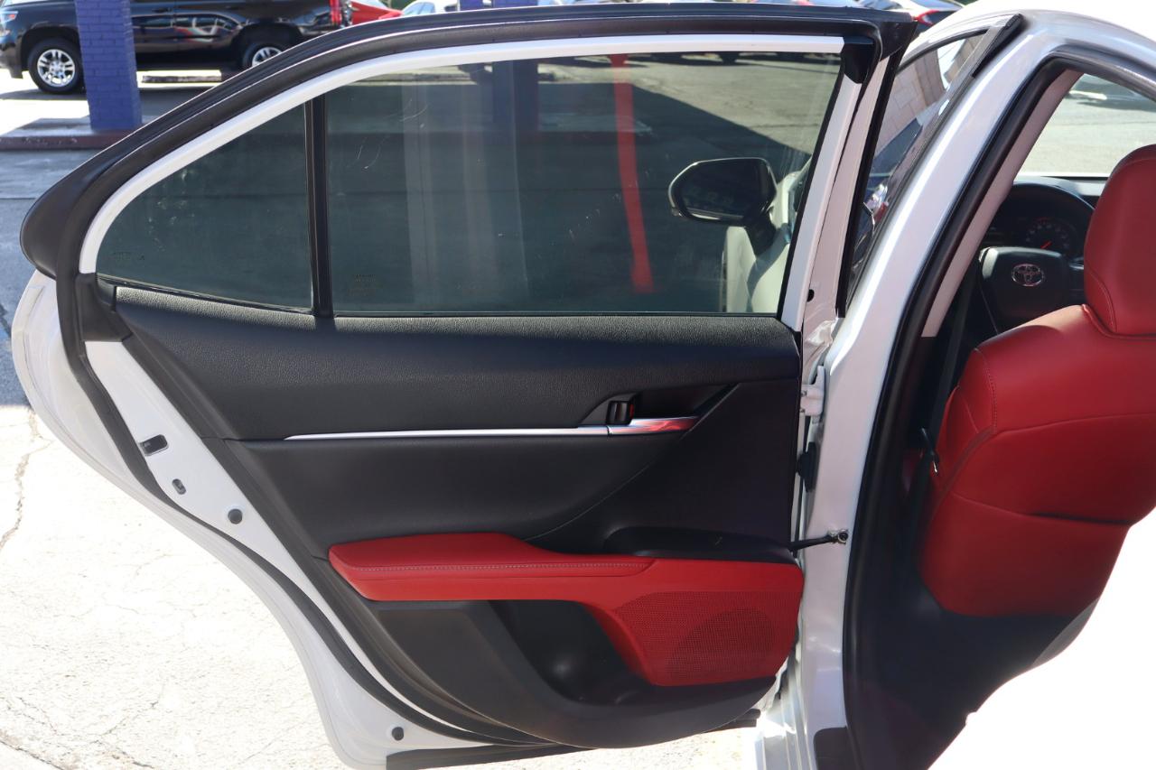 Toyota Camry XSE Auto (Natl) 2022