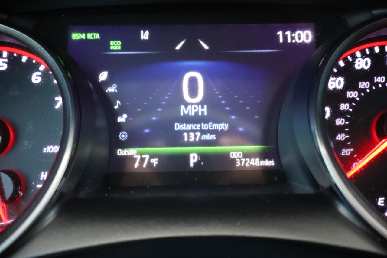 Toyota Camry XSE Auto (Natl) 2022