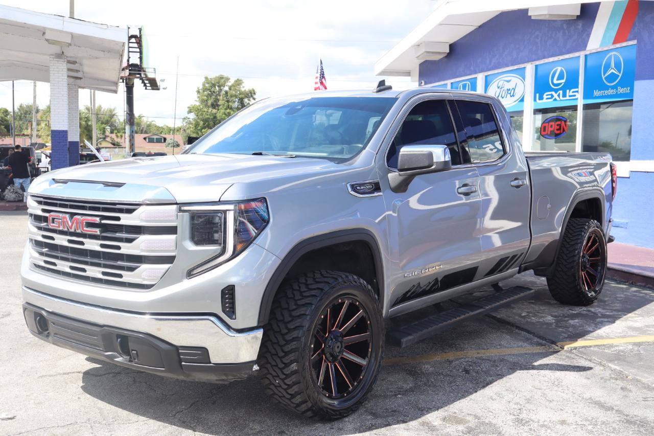 GMC Sierra 1500 4WD Double Cab 147" SLE 2023