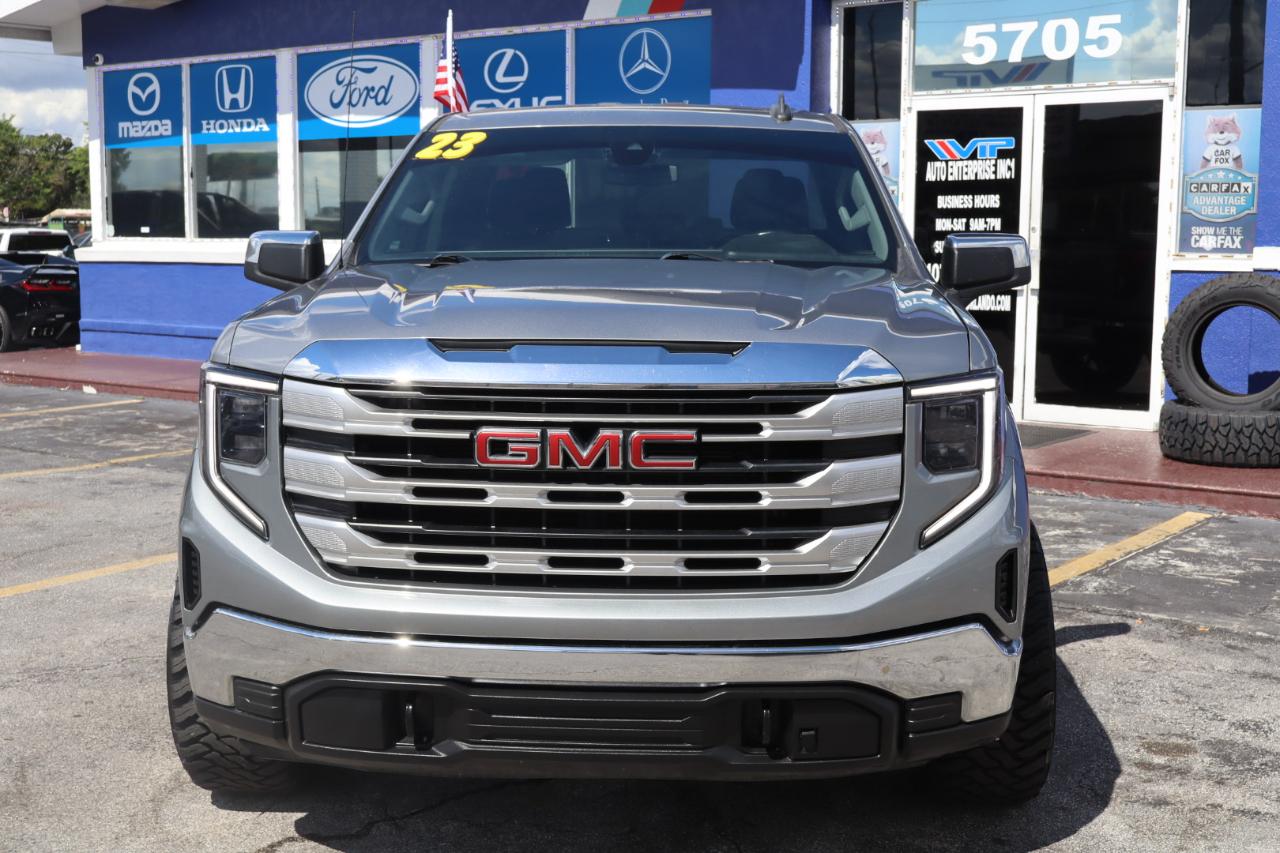 GMC Sierra 1500 4WD Double Cab 147" SLE 2023