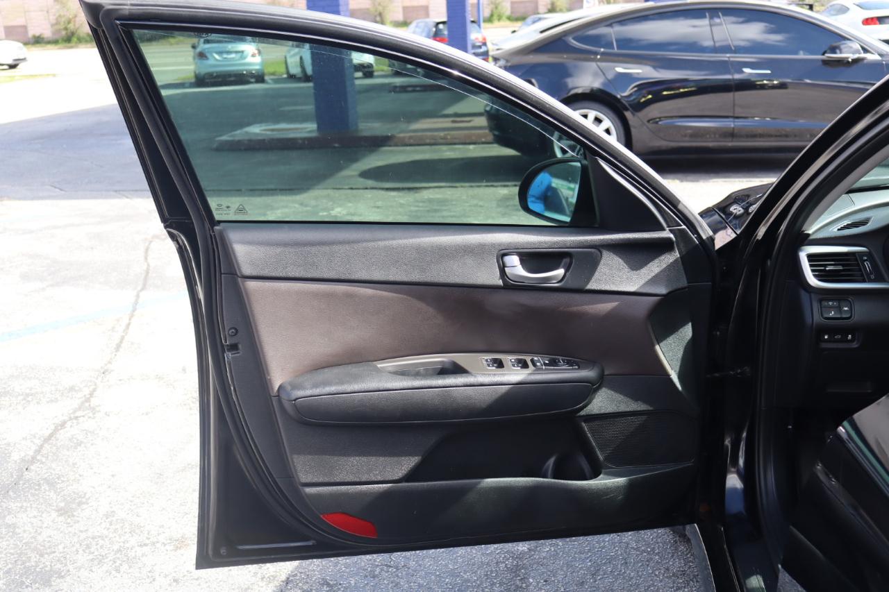 Kia Optima LX Auto 2020