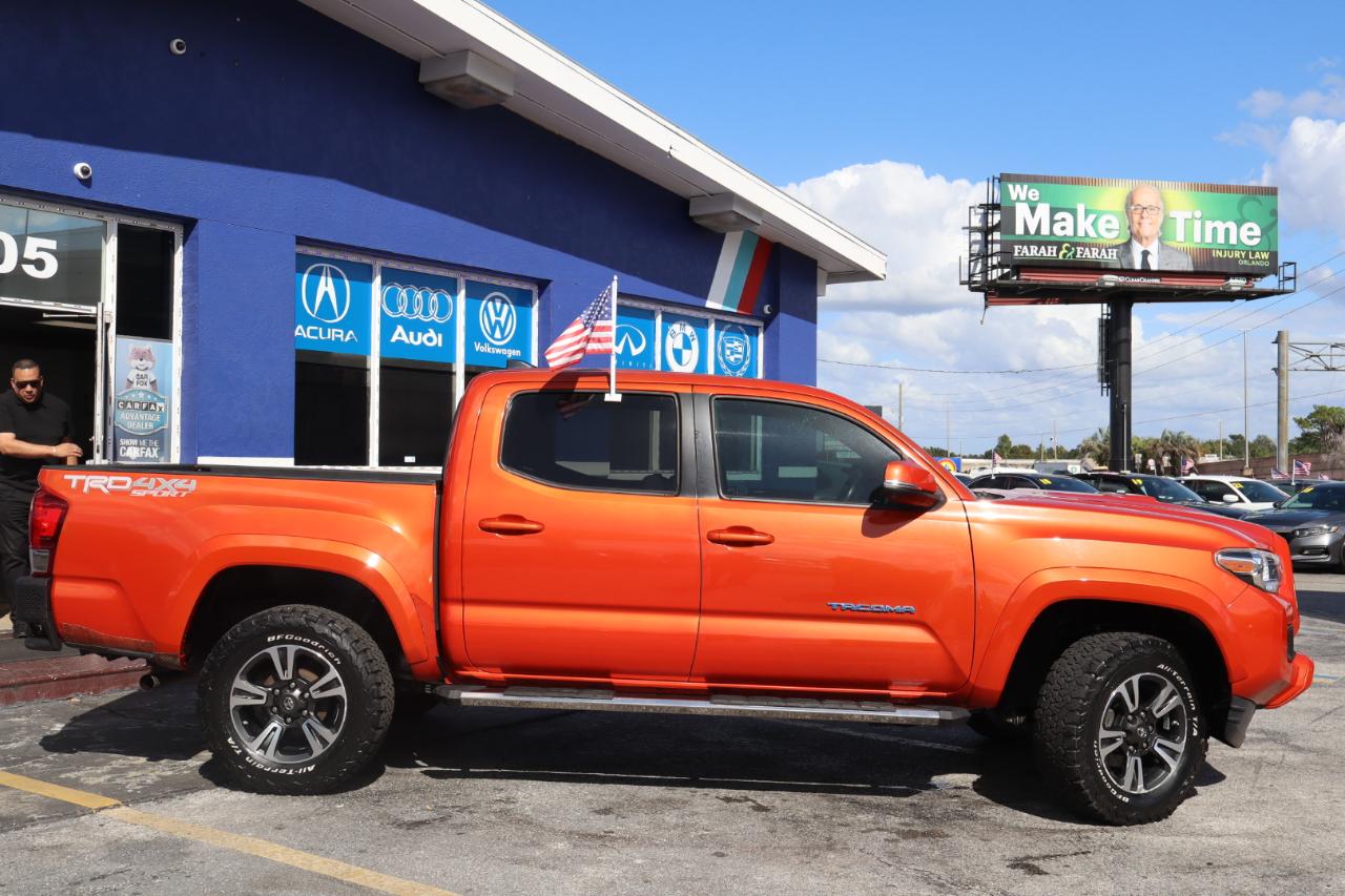Toyota Tacoma TRD Off Road Double Cab 5' Bed V6 4x4 MT (Natl) 2017
