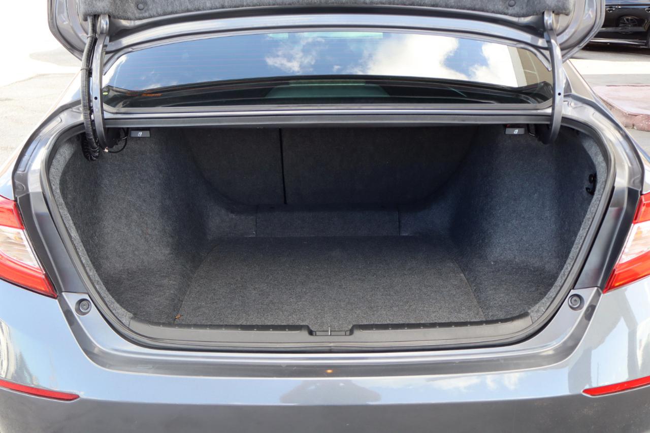Honda Accord Sedan EX-L Navi 2.0T Auto 2018