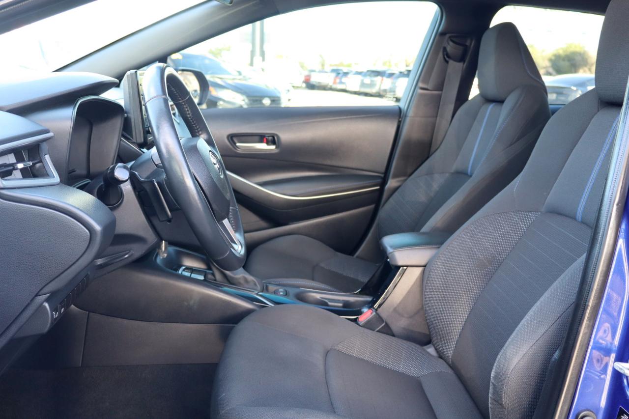 Toyota Corolla SE Nightshade CVT (Natl) 2022