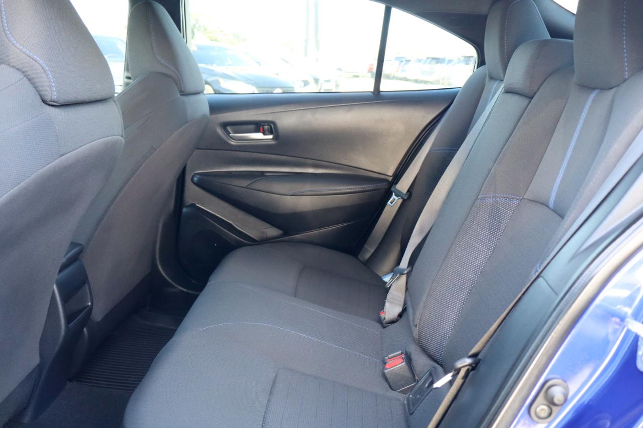 Toyota Corolla SE Nightshade CVT (Natl) 2022