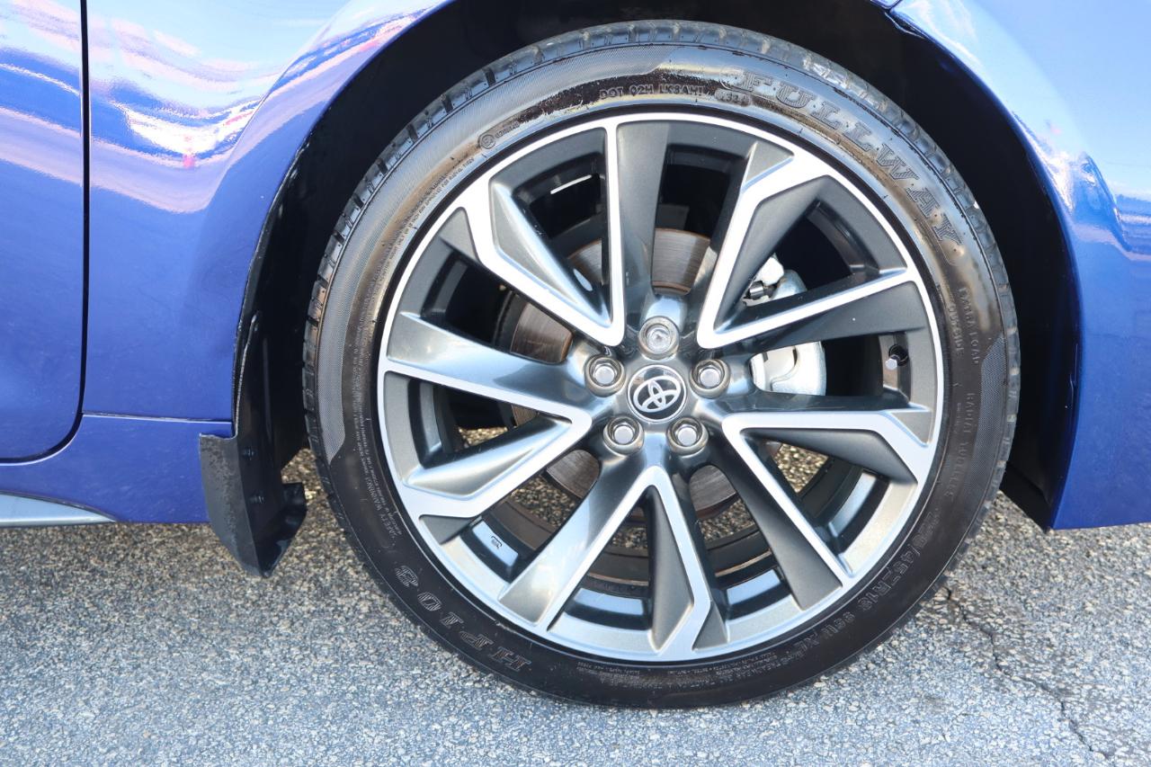 Toyota Corolla SE Nightshade CVT (Natl) 2022