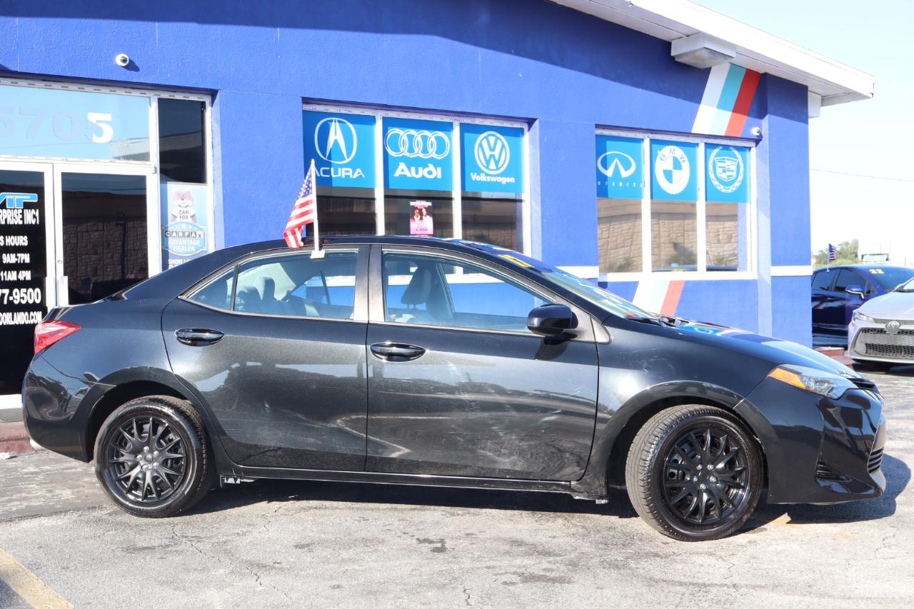 Toyota Corolla 50th Anniversary Special Edition CVT (Natl) 2017